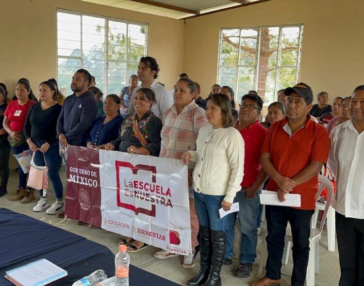 La Escuela Es Nuestra entrega recursos a más de 71 mil comités para mejorar planteles